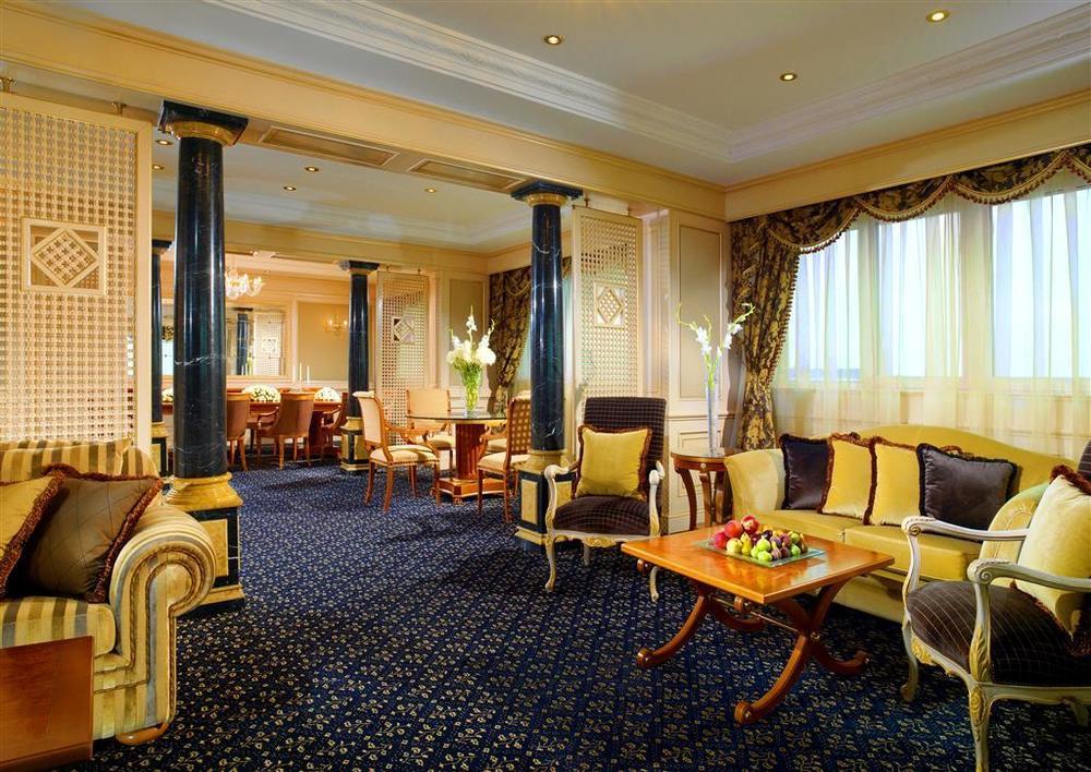 Sheraton Club Des Pins Resort Quarto foto